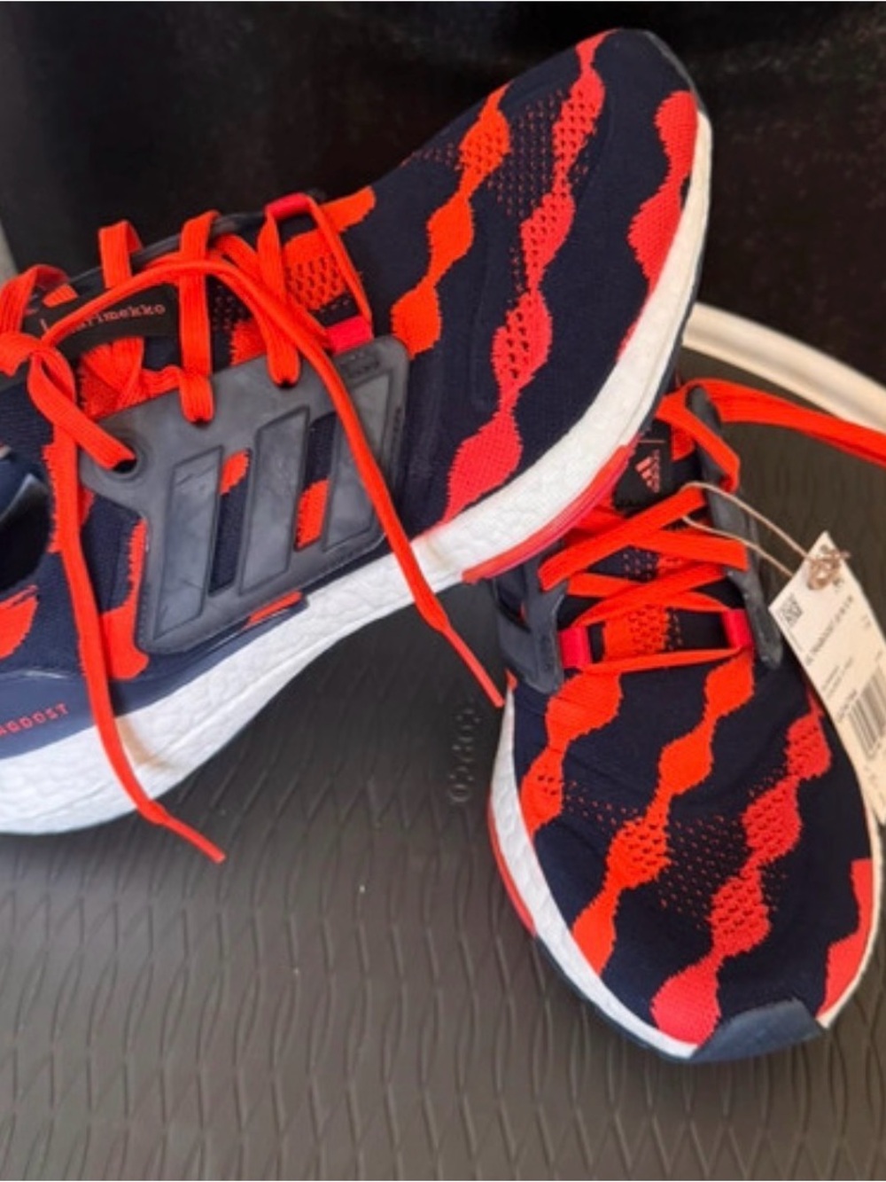 Unisex adidas Kids Navy and Red Wave Pattern Sneakers